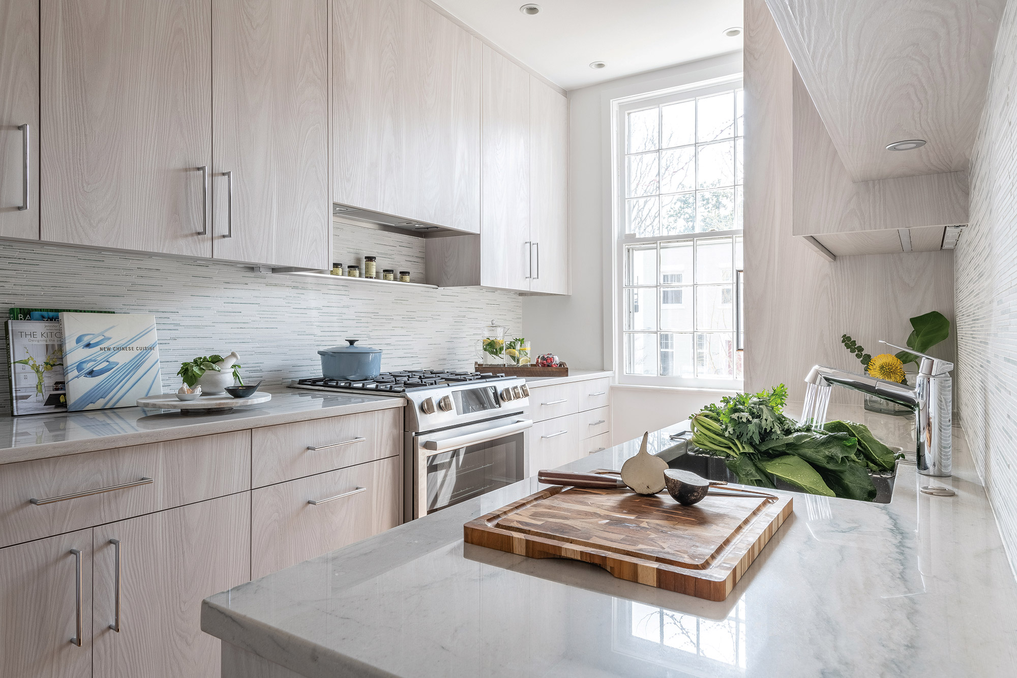Custom Kitchen Cabinetry Gallery - Quality Custom Cabinetry