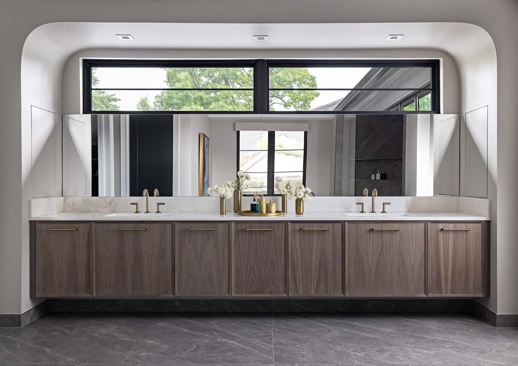 Picture of Custom Built Cabinets Gallery - Quality Custom Cabinetry