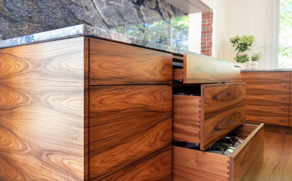 Woodgrain pattern on custom cabinets